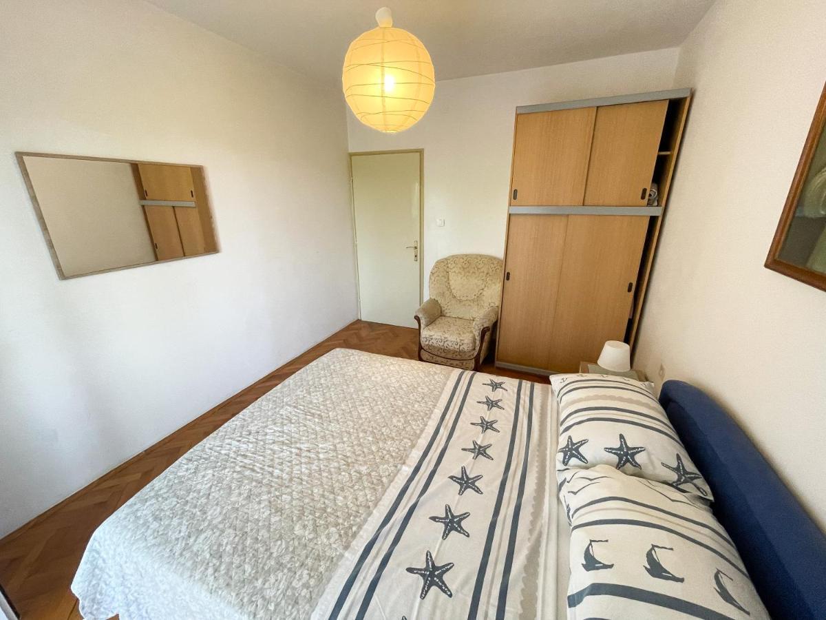 Apartmani Leonarda Jadranovo Bagian luar foto