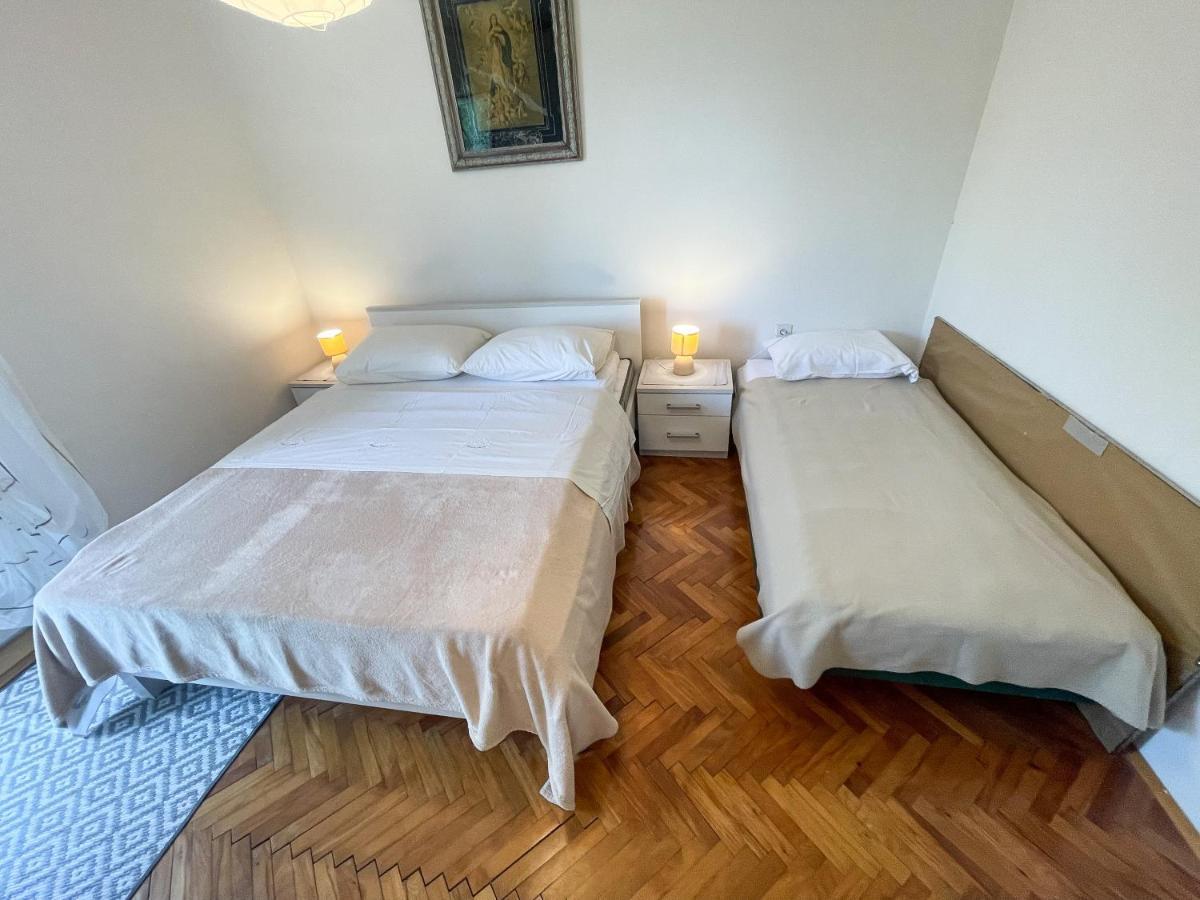 Apartmani Leonarda Jadranovo Bagian luar foto