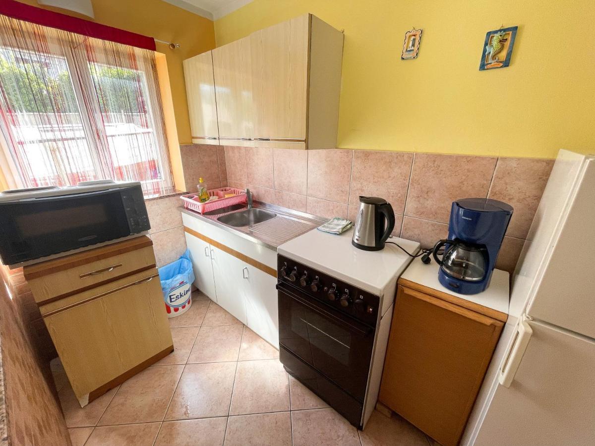 Apartmani Leonarda Jadranovo Bagian luar foto
