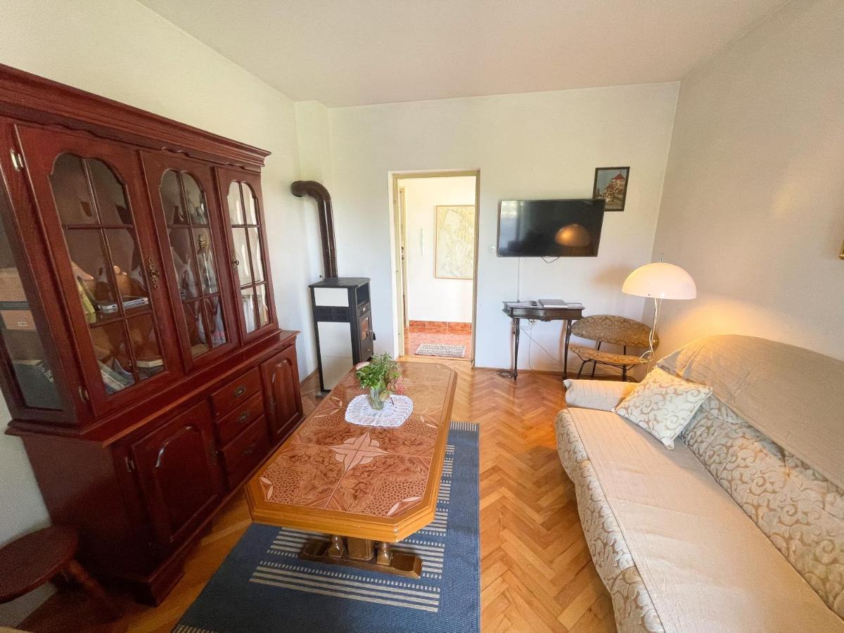 Apartmani Leonarda Jadranovo Bagian luar foto